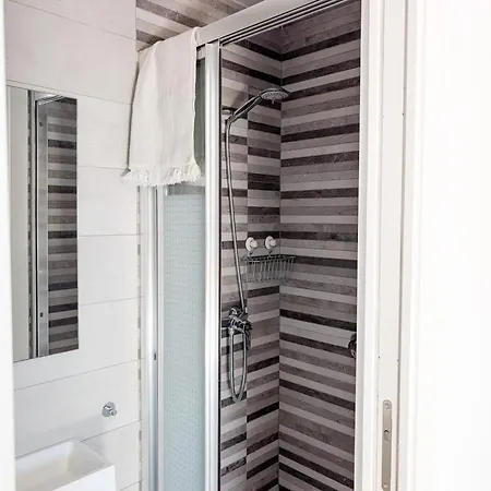 شقة Amazingly Located 2 Bedroom In Boliches فوينخيرولا