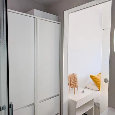 Modern 2bd In Boliches Apartman